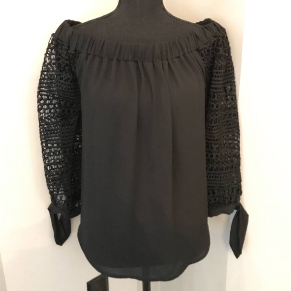 Express Off The Shoulder Lace Blouse